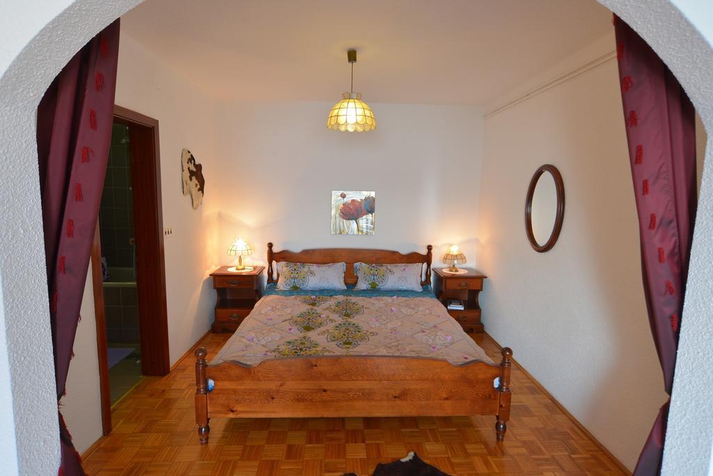 Apartments Palace Mira Mare 蒂瓦特 客房 照片
