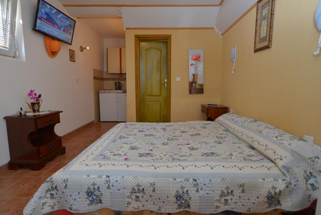 Apartments Palace Mira Mare 蒂瓦特 客房 照片